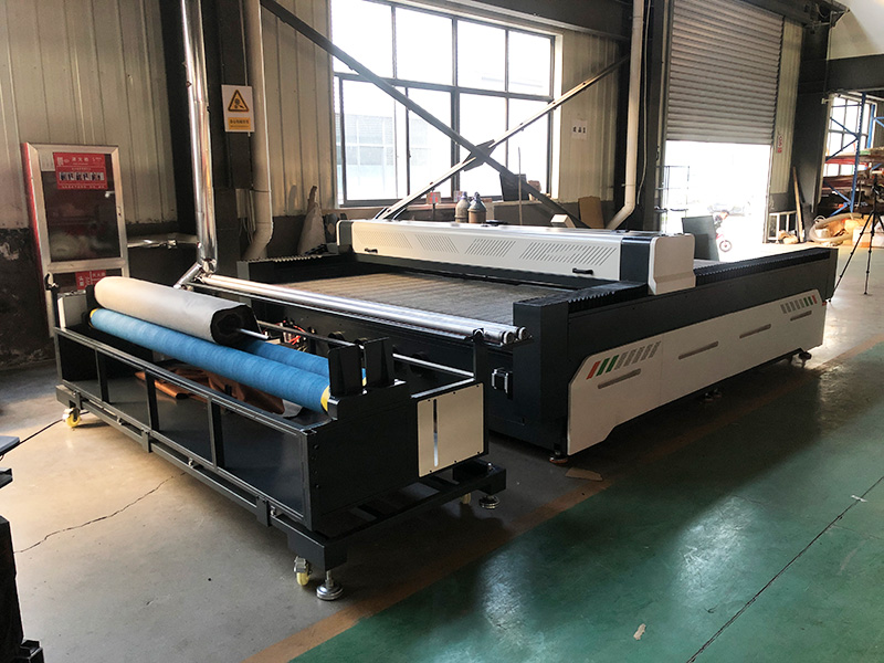 2025年最暢銷的工業織物激光切割機