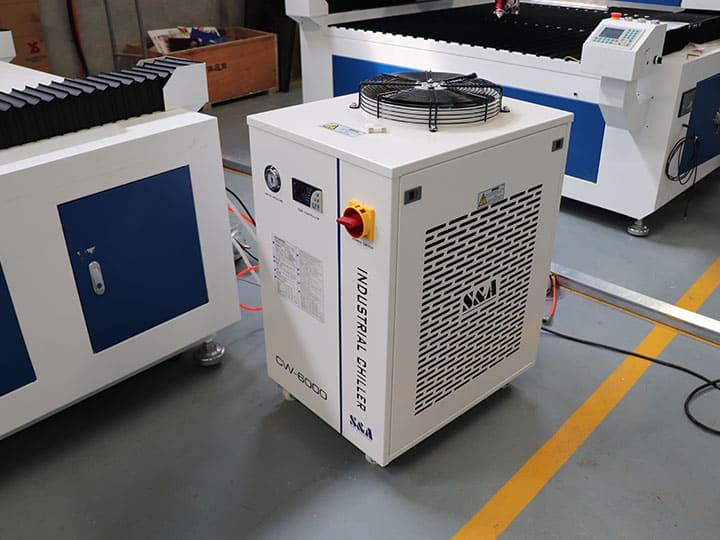 金屬和非金屬激光切割機 300W CO2 激光管