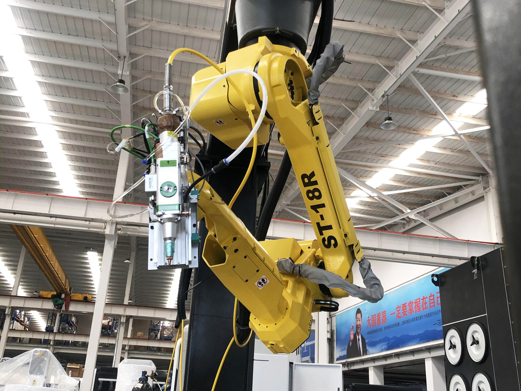 工業 3D 金屬機器人光纖激光切割機