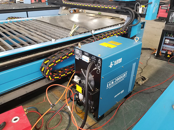 盈利型 4x8 帶旋轉(zhuǎn)管切割器的數(shù)控等離子切割工作臺套件 盈利型 4x8 帶旋轉(zhuǎn)管切割器的數(shù)控等離子切割工作臺套件