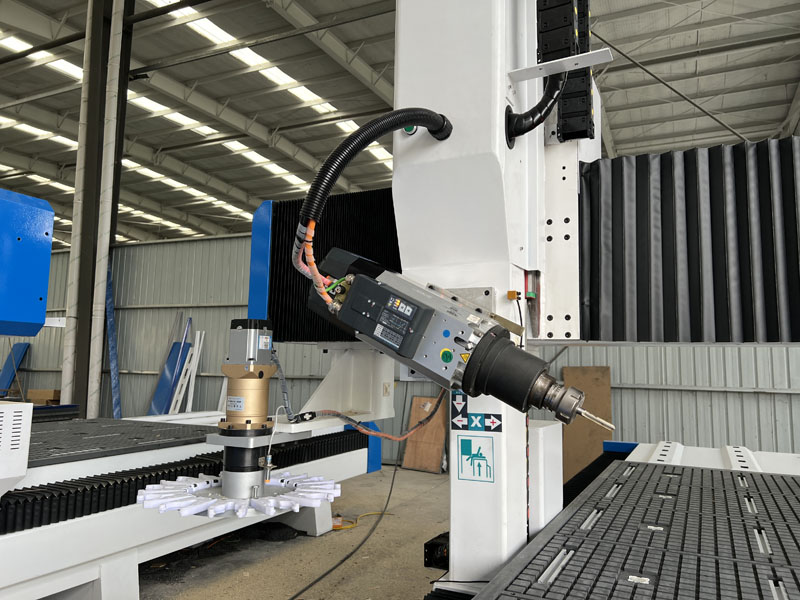 四軸數控雕刻機主軸 四軸數控雕刻機主軸