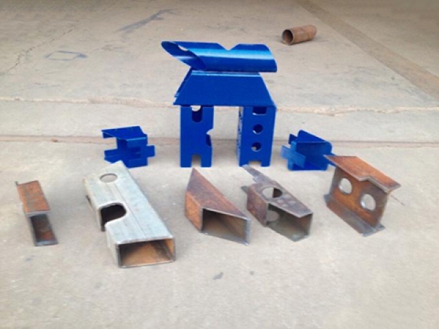 用于方形和圓形管切割項目的數控等離子切割機 用于方形和圓形管切割項目的數控等離子切割機