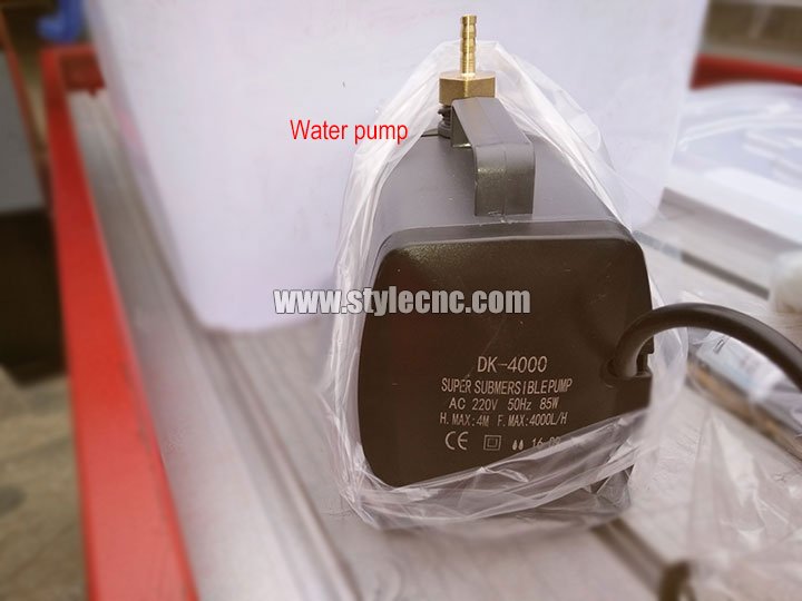 臺式小型數(shù)控石材雕刻機(jī)水泵