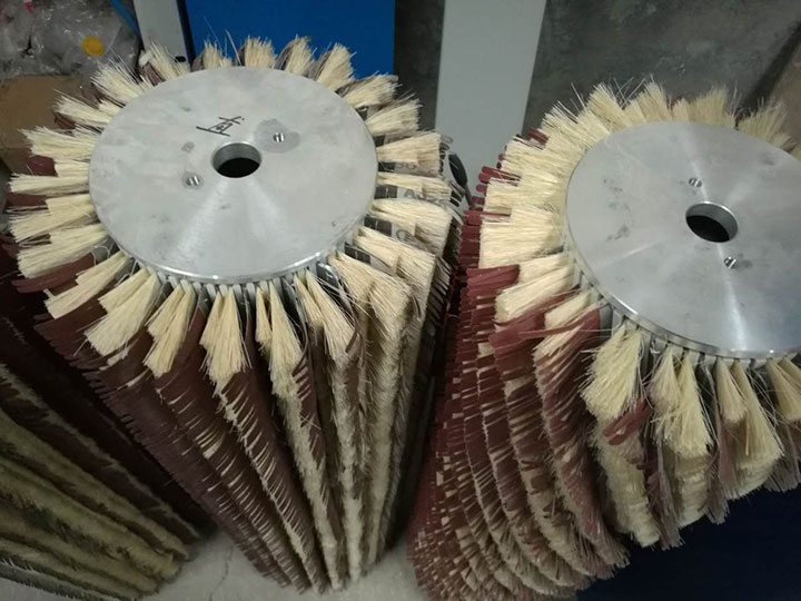 數(shù)控木工砂光機(jī)滾筒