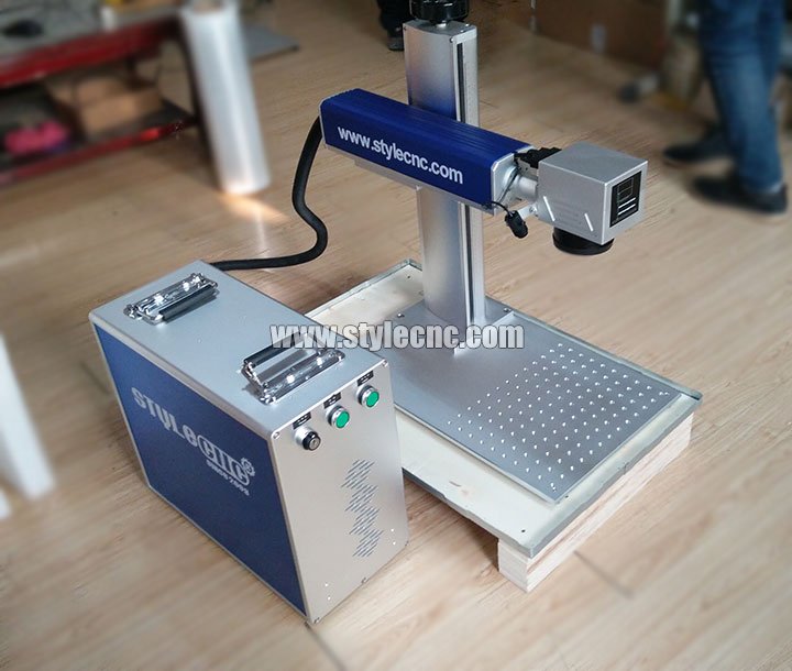 光纖激光打標(biāo)機(jī) 光纖激光打標(biāo)機(jī)