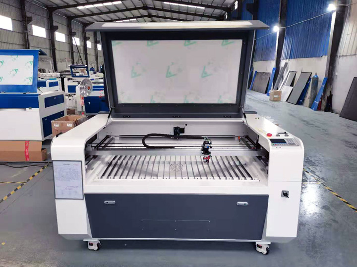 STJ1610-CCD 激光墊片切割機(jī) STJ1610-CCD 激光墊片切割機(jī)