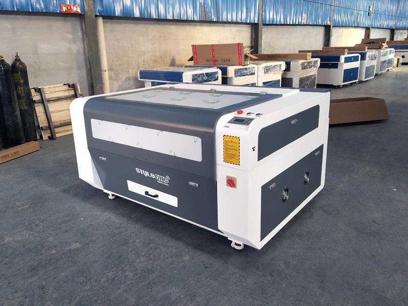 STJ1390 激光雕刻切割機