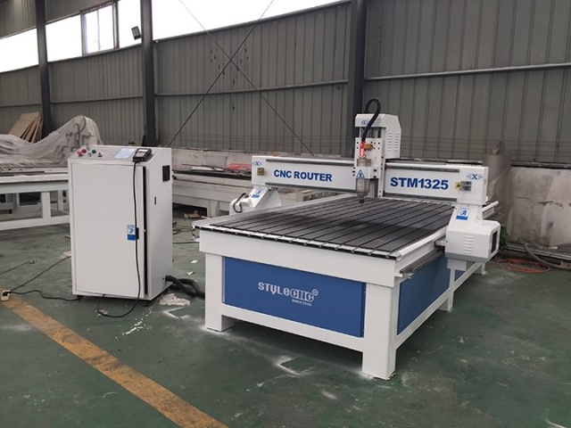 STM1325 4x8 加拿大木工數(shù)控雕刻機(jī)