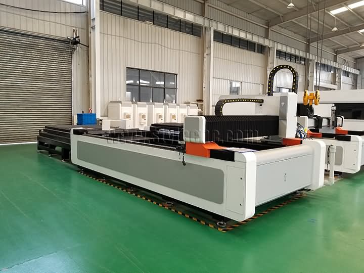 1000W 光纖激光切割機 1000W 光纖激光切割機