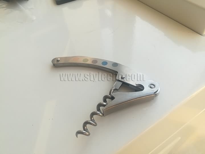 光纖激光打標(biāo)機(jī)彩色雕刻