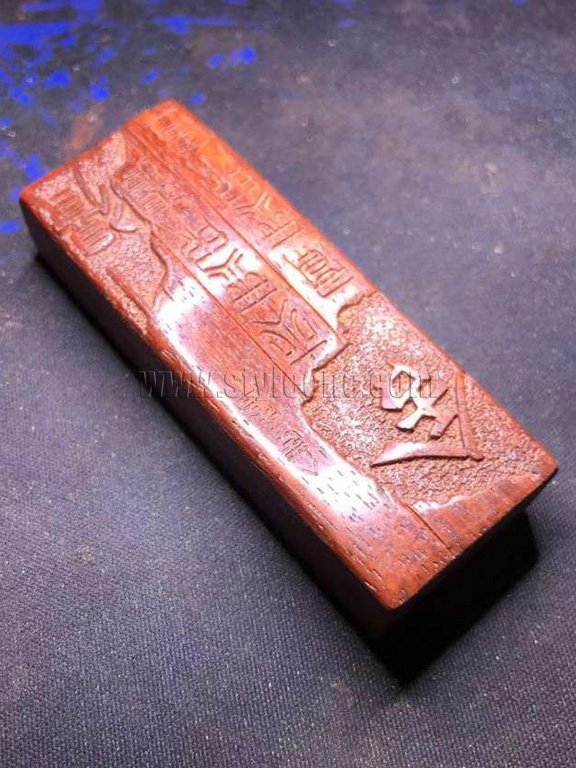 數控雕刻機的木質標牌和牌匾雕刻項目