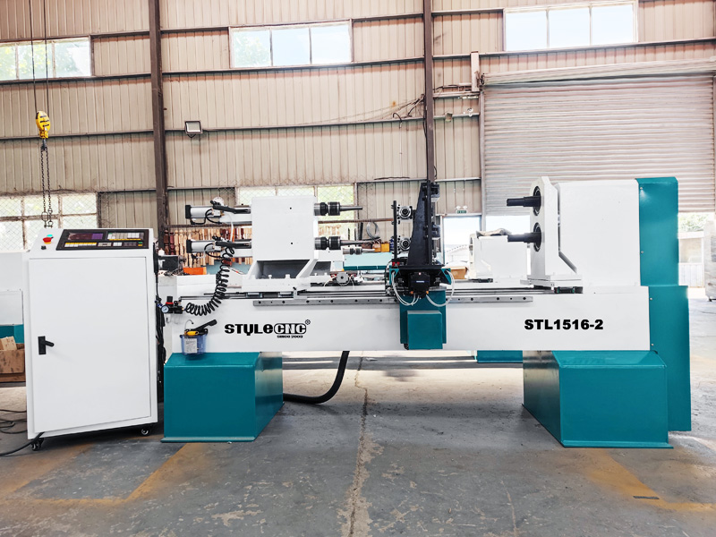 雙主軸自動(dòng)數(shù)控木工車床，用于棒球棒