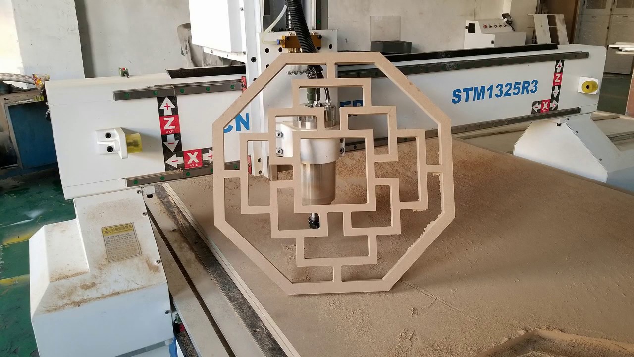 MDF 切割數控雕刻機 STM1325-R3 - 4x8 工作臺尺寸 MDF 切割數控雕刻機 STM1325-R3 - 4x8 工作臺尺寸