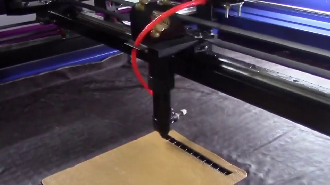 激光雕刻和切割皮革 CO2 激光設備 激光雕刻和切割皮革 CO2 激光設備