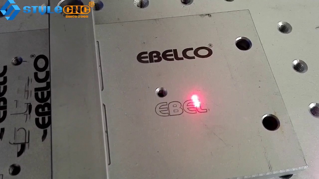 20W 馬來(lái)西亞 MOPA 光纖激光打標(biāo)機(jī) 20W 馬來(lái)西亞 MOPA 光纖激光打標(biāo)機(jī)