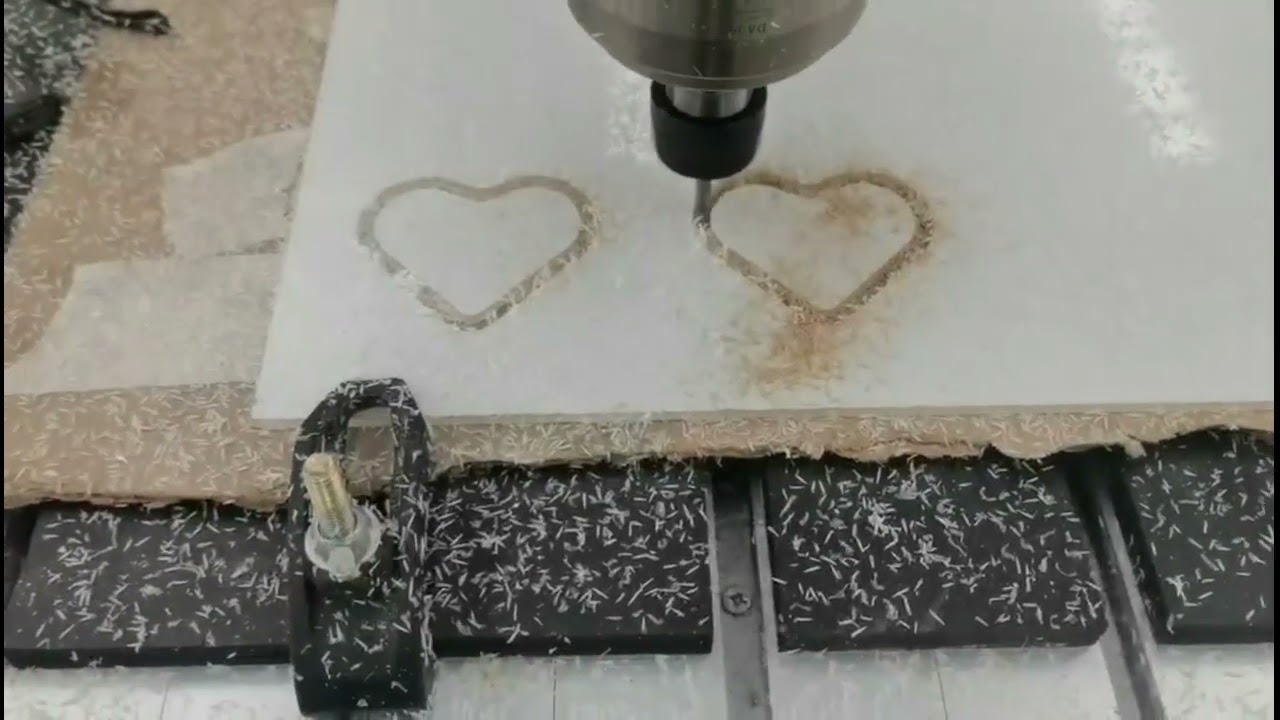 低成本三軸 4x4 出售數(shù)控雕刻機和工作臺套件 低成本三軸 4x4 出售數(shù)控雕刻機和工作臺套件