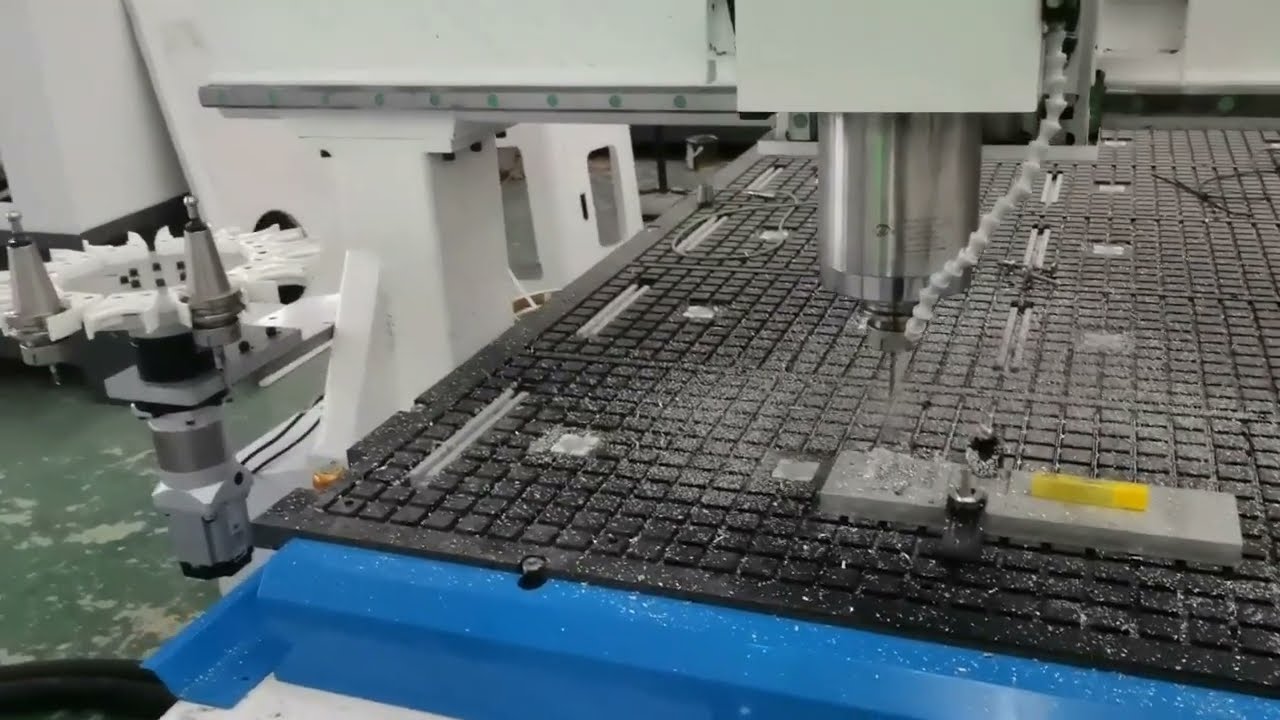 重型4x8數(shù)控鋁雕刻機(jī)帶攻絲頭 重型4x8數(shù)控鋁雕刻機(jī)帶攻絲頭