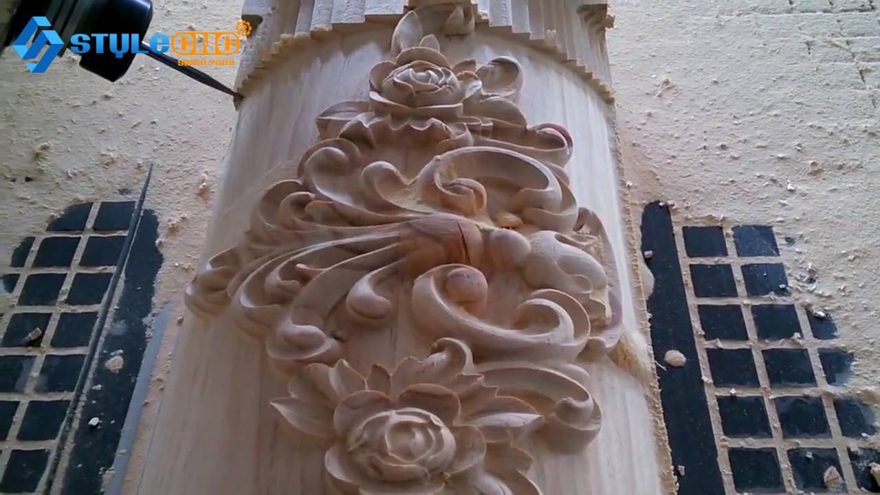 帶自動(dòng)換刀裝置的四軸自動(dòng)換刀數(shù)控雕刻機(jī) 帶自動(dòng)換刀裝置的四軸自動(dòng)換刀數(shù)控雕刻機(jī)